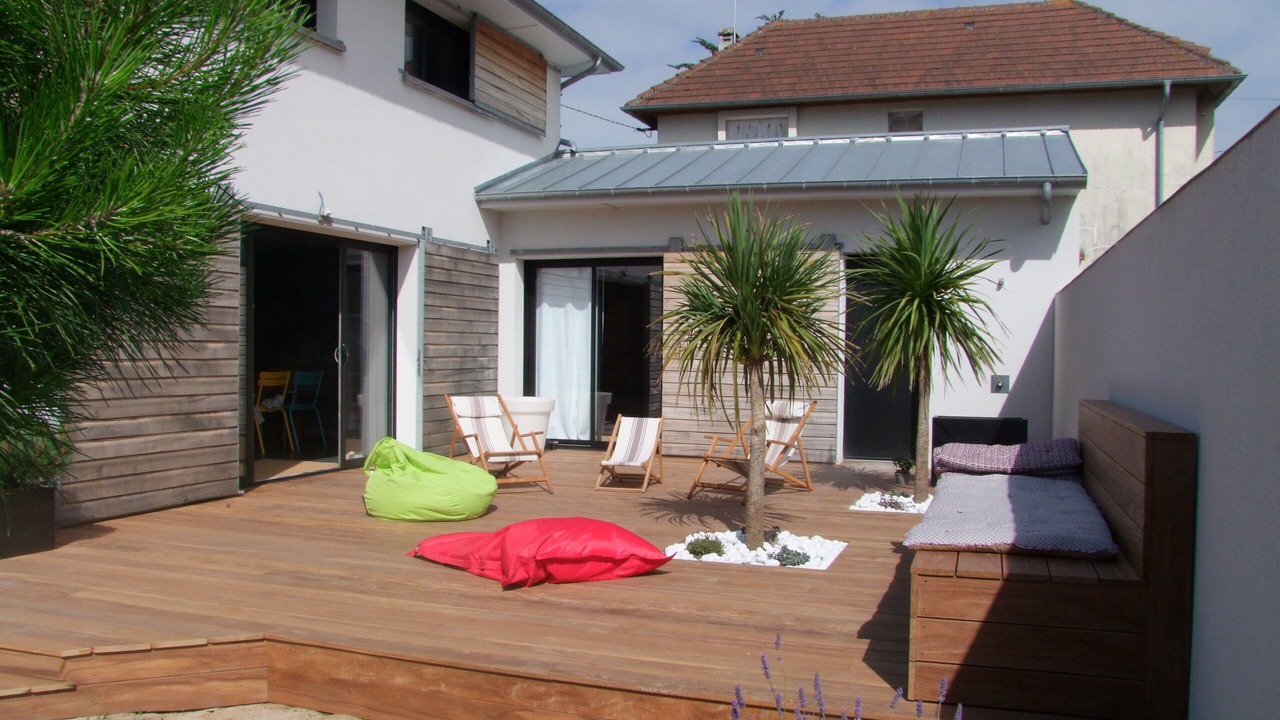 Photo of Patio Balcony in Saint-Martin de Brehal