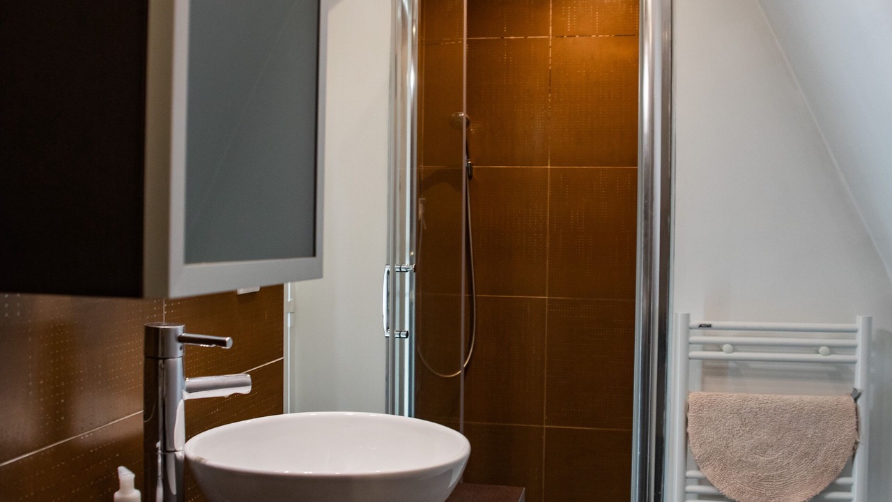 Photo of Bathroom in Deauville City Centre