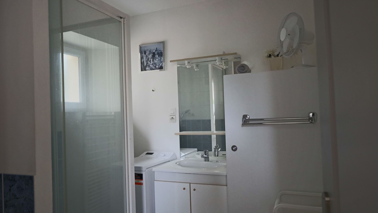 Photo of Bathroom in Carquefou