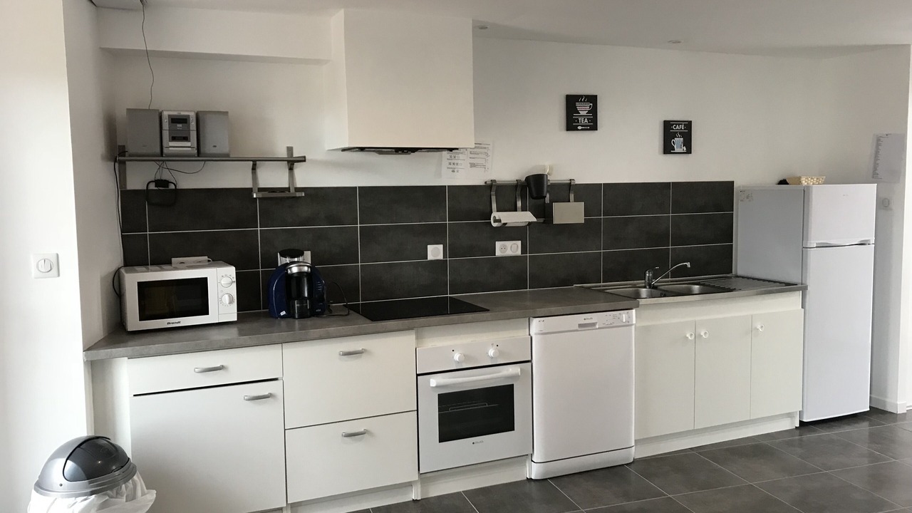 Photo of Kitchen in Saint-Broladre