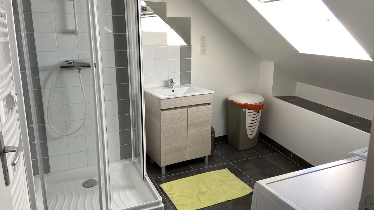 Photo of Bathroom in Saint-Broladre