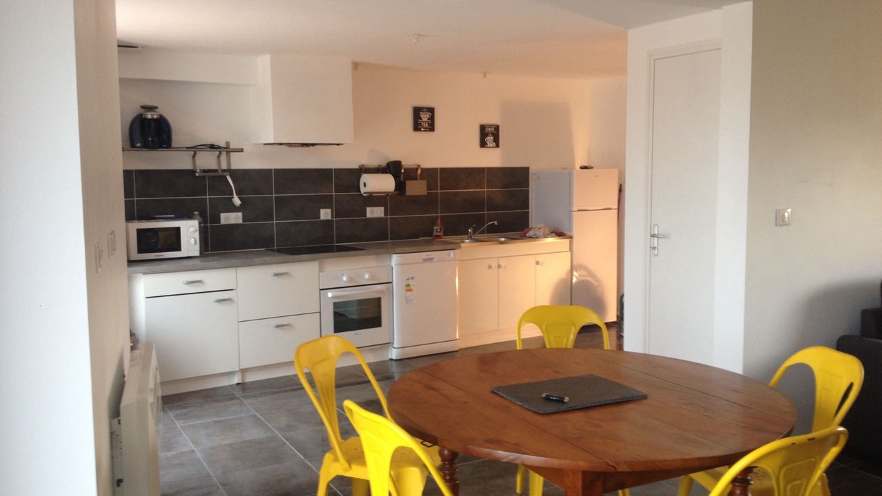 Photo of Kitchen in Saint-Broladre