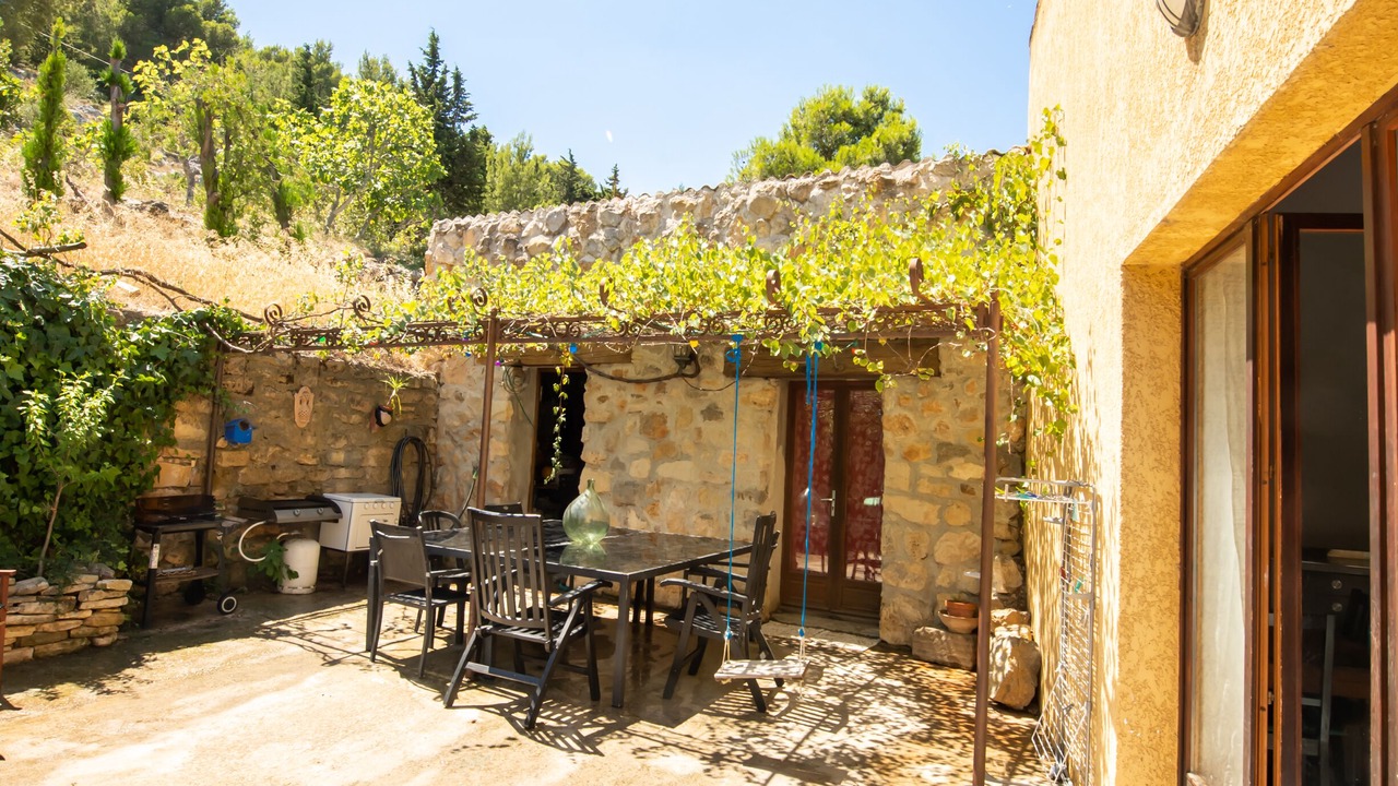 Photo of Patio Balcony in Roquefort-des-Corbieres
