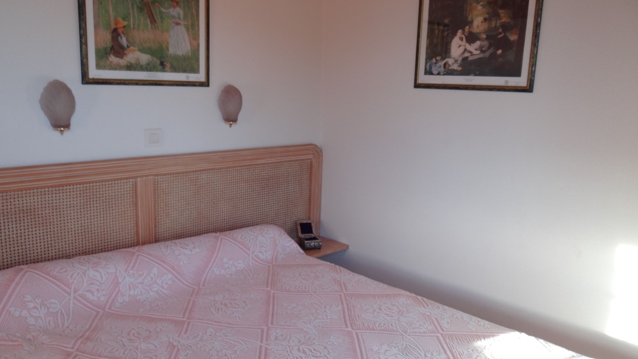 Photo of Bedroom in Talmont-Saint-Hilaire