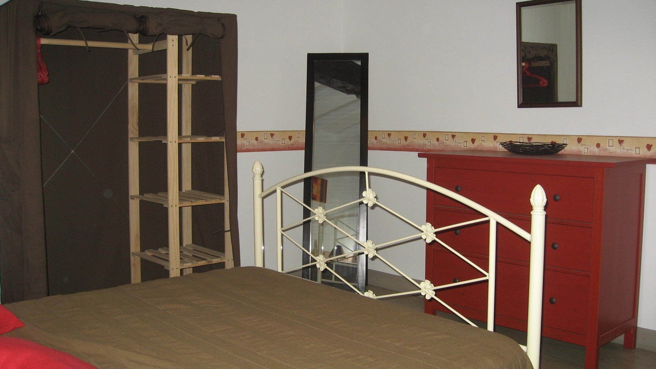 Photo of Bedroom in Plieux