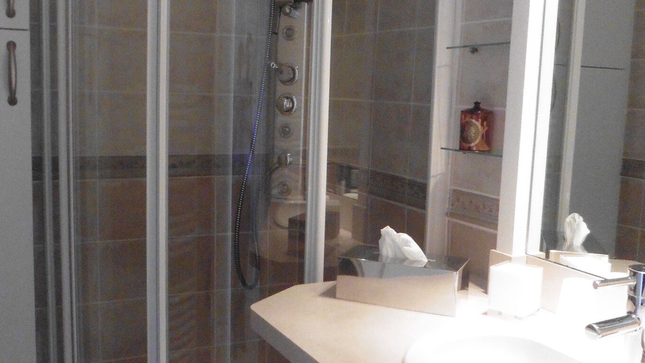 Photo of Bathroom in Avignon