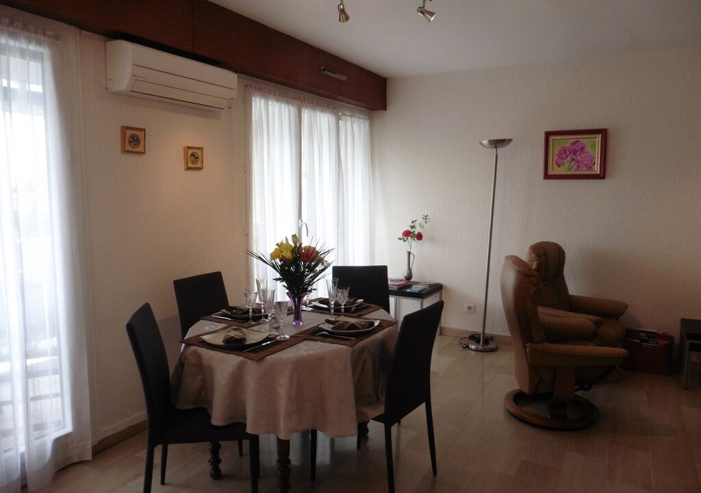 Photo of Others in Avignon