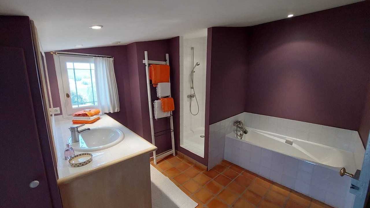 Photo of Bathroom in Forcalquier