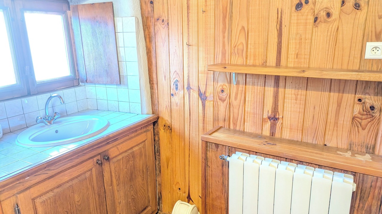 Photo of Bathroom in Ponteils-et-Bresis