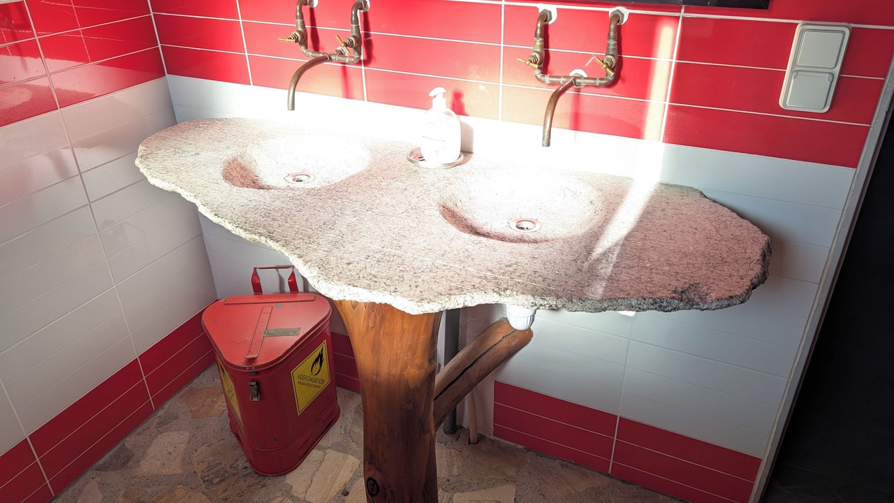 Photo of Bathroom in Ponteils-et-Bresis