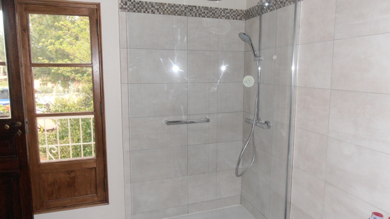 Photo of Bathroom in Lezignan-la-Cebe