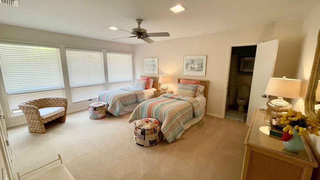 Photo of Bedroom in Lakeway
