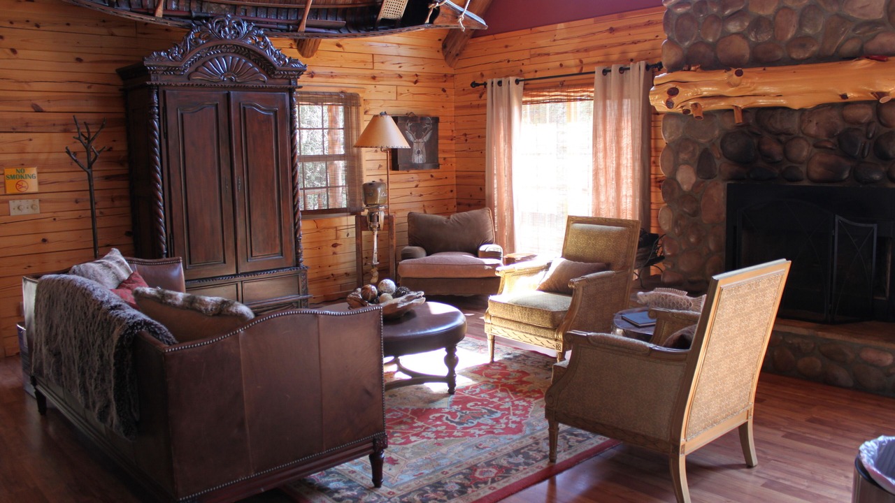 Photo of Livingroom in Sylvan Shores
