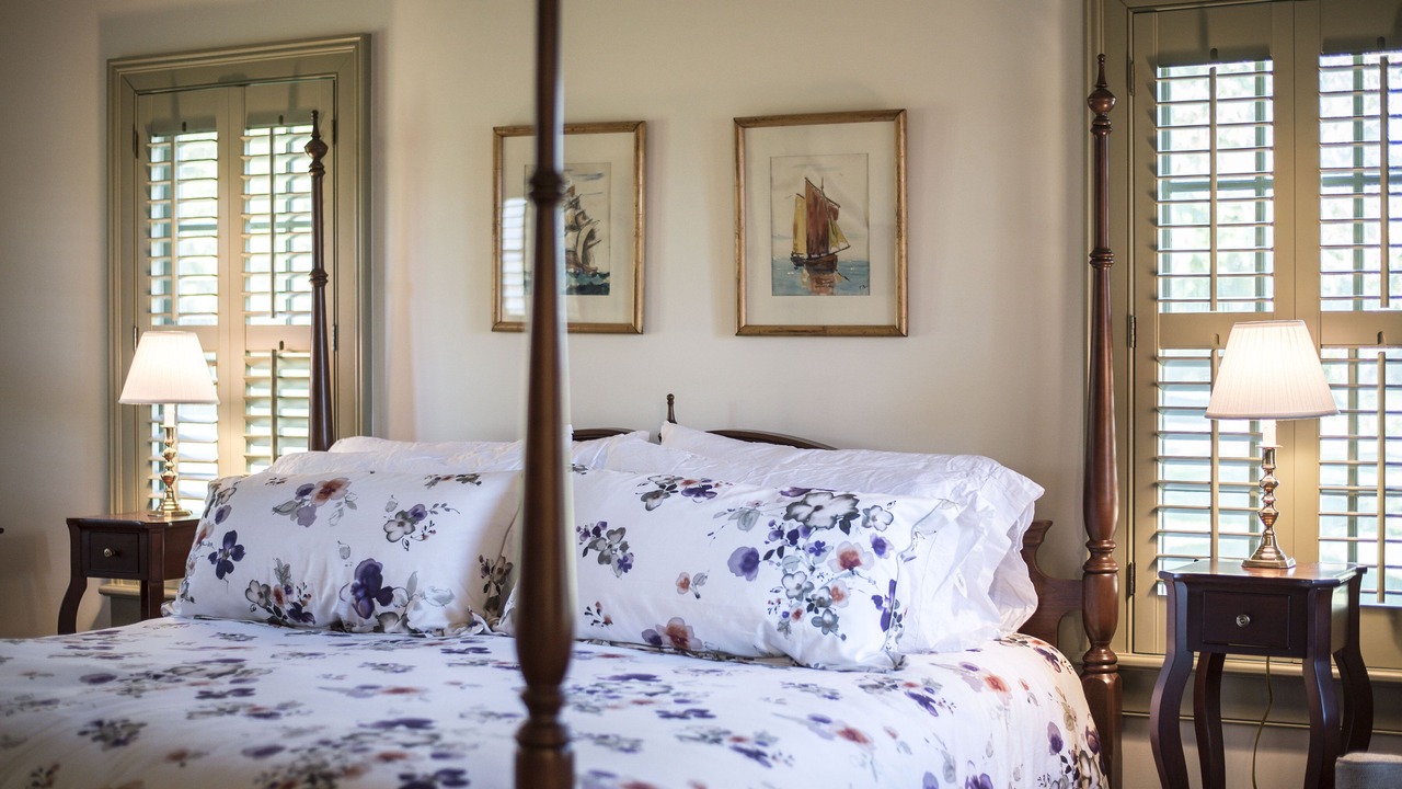 Photo of Bedroom in Orange