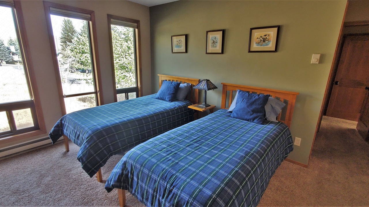 Photo of Bedroom in Warm Springs