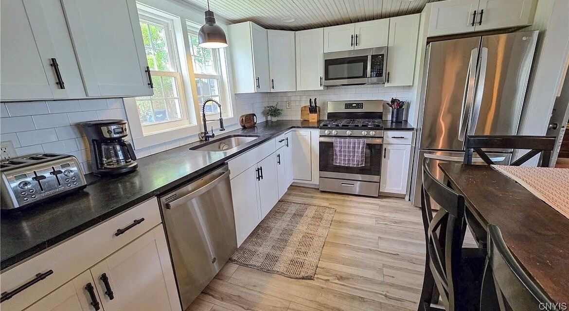 Photo of Kitchen in Auburn