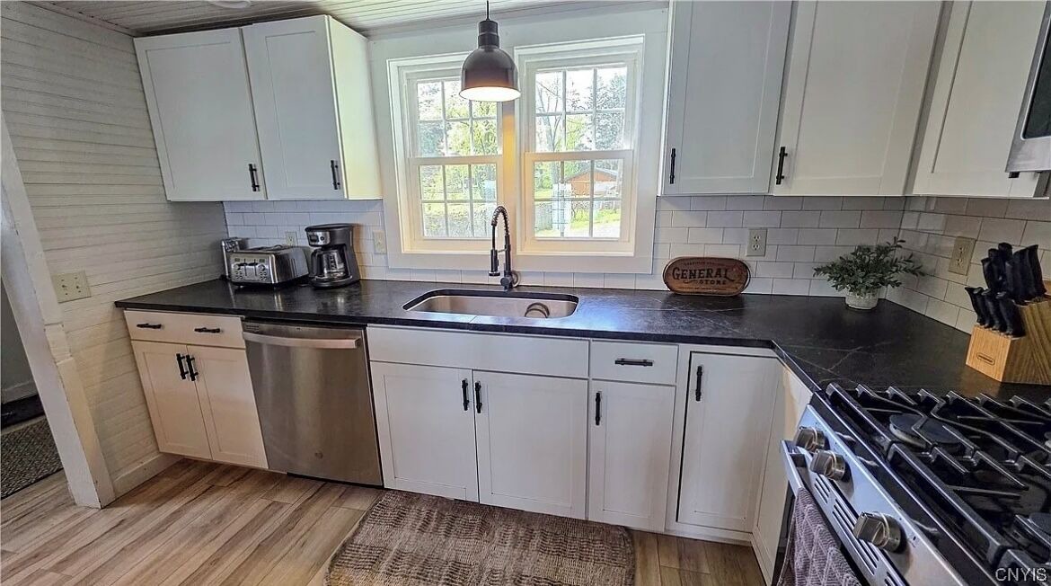 Photo of Kitchen in Auburn