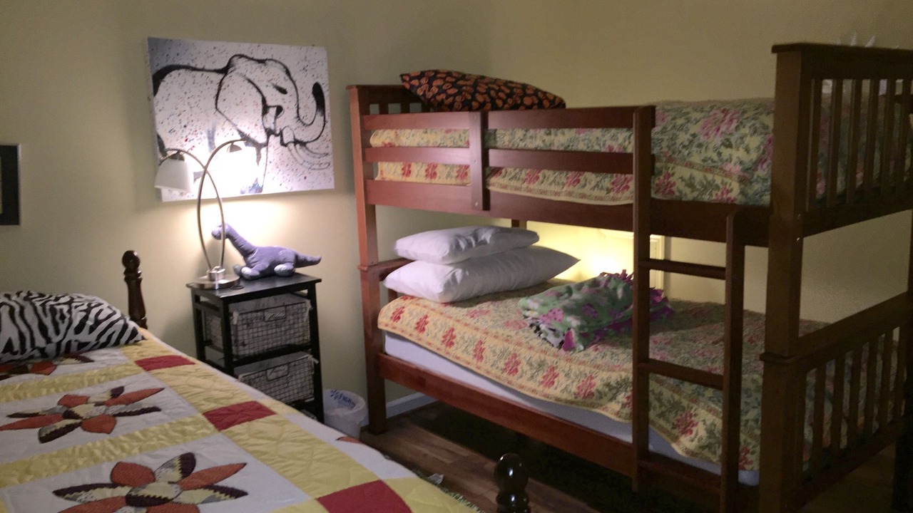 Photo of Bedroom in Downtown Eastside