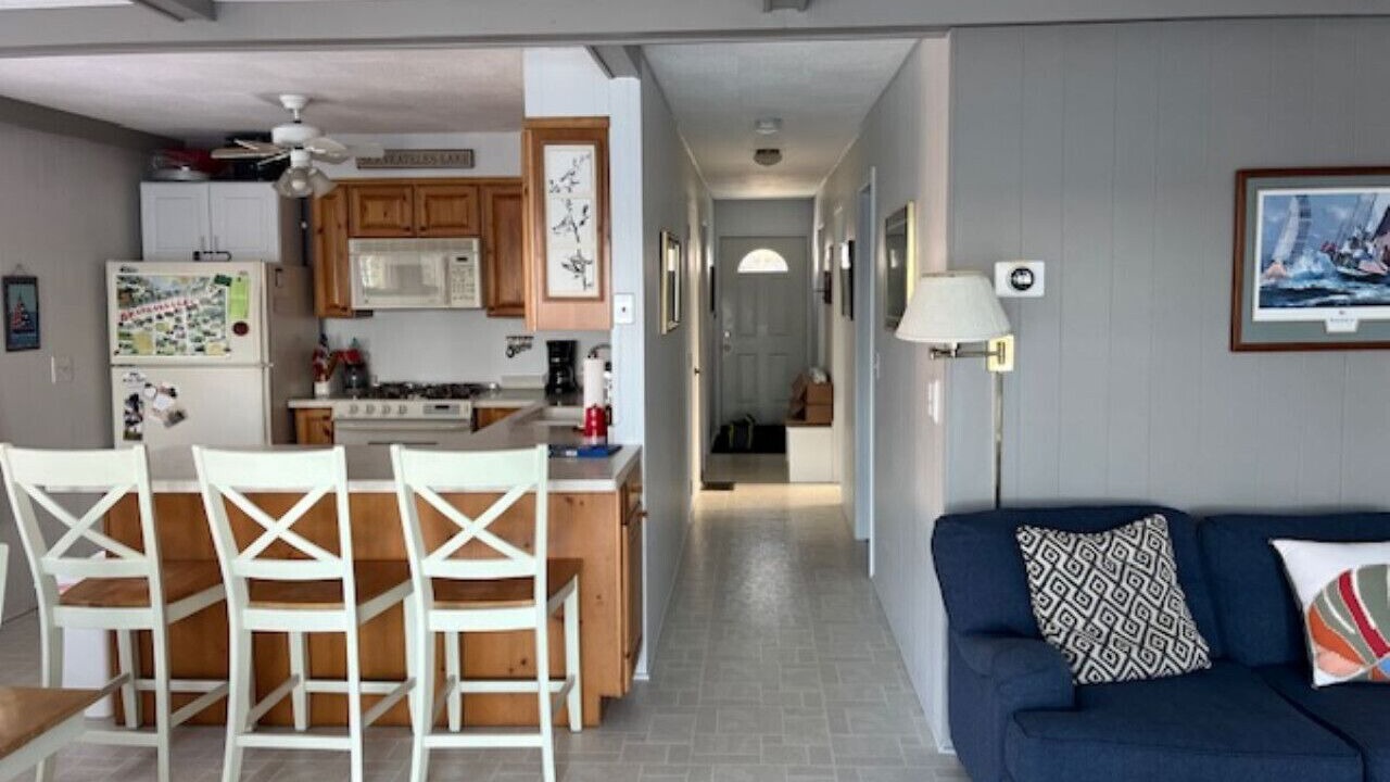Photo of Livingroom in Skaneateles