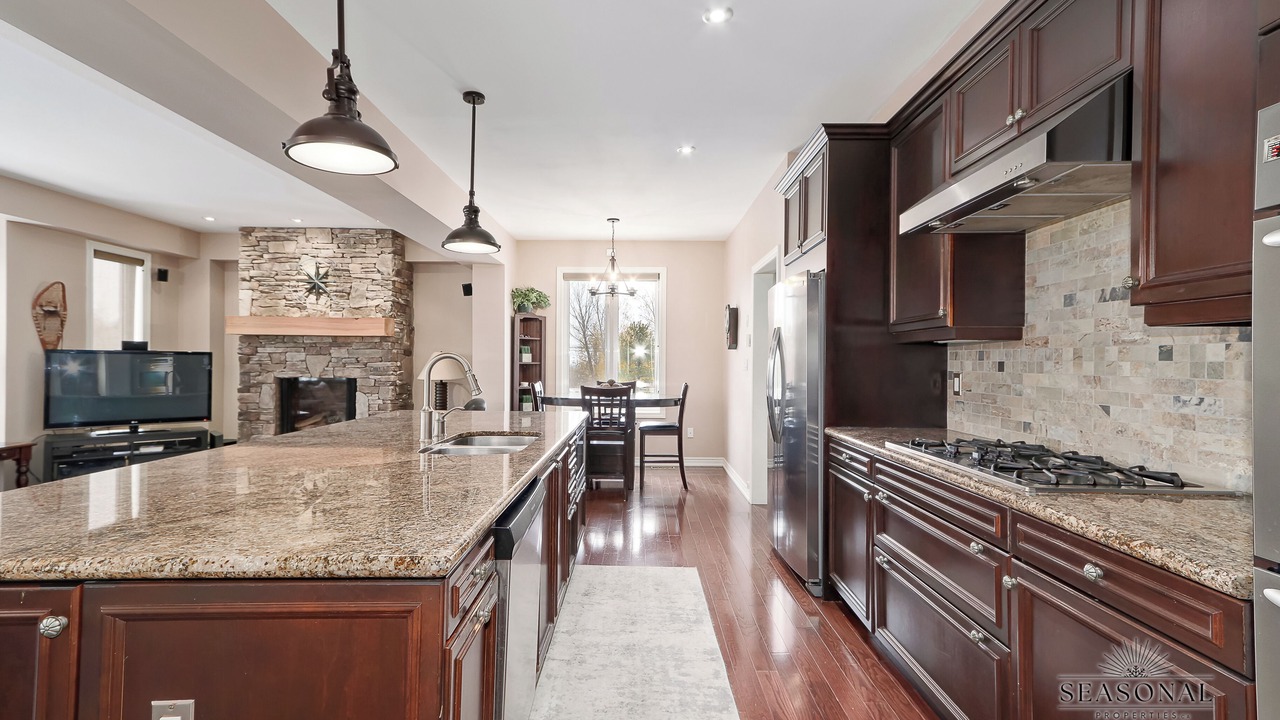Photo of Kitchen in Craigleith
