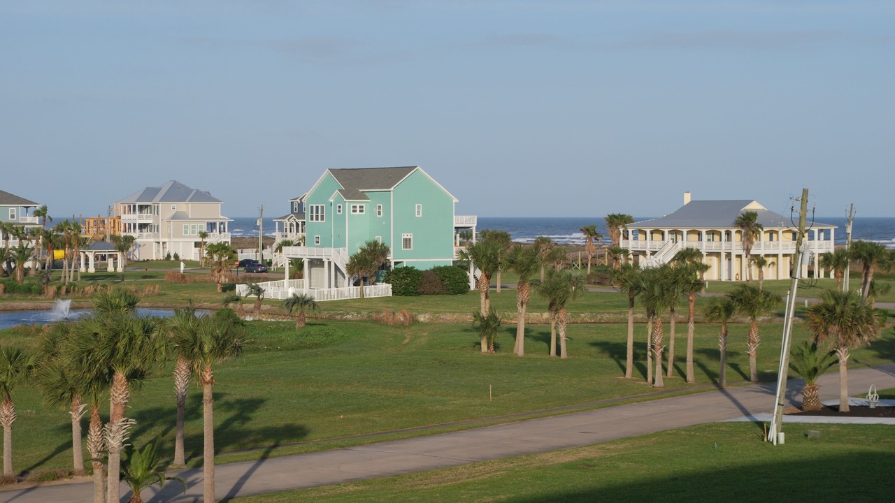 Photo of Patio Balcony in Red Fish Cove