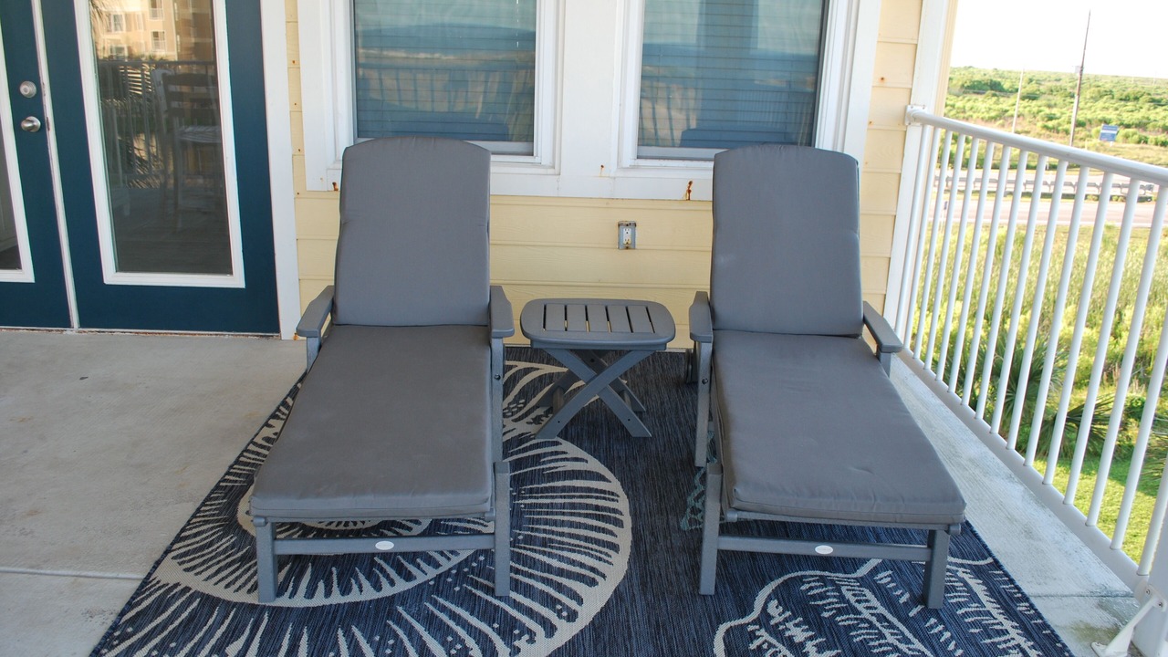 Photo of Patio Balcony in Red Fish Cove
