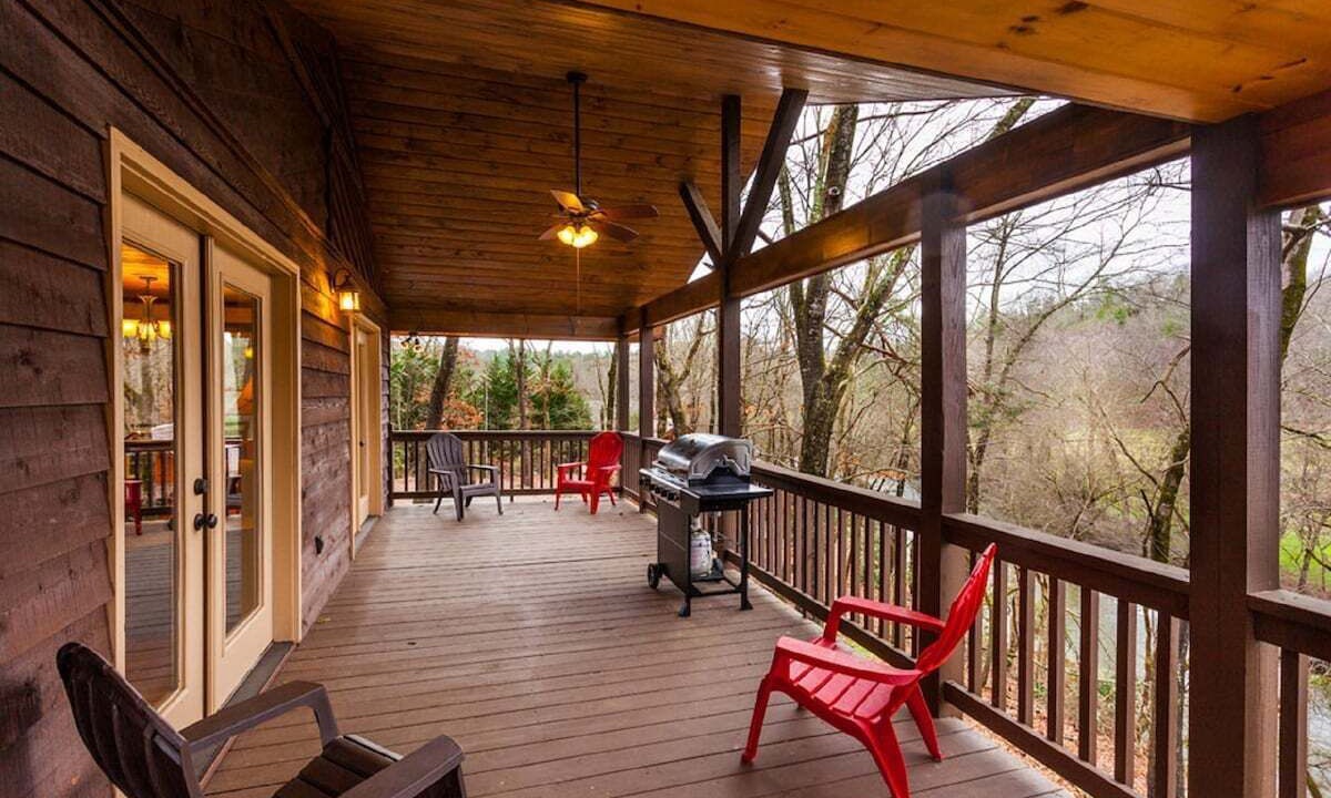 Photo of Patio Balcony in Ellijay