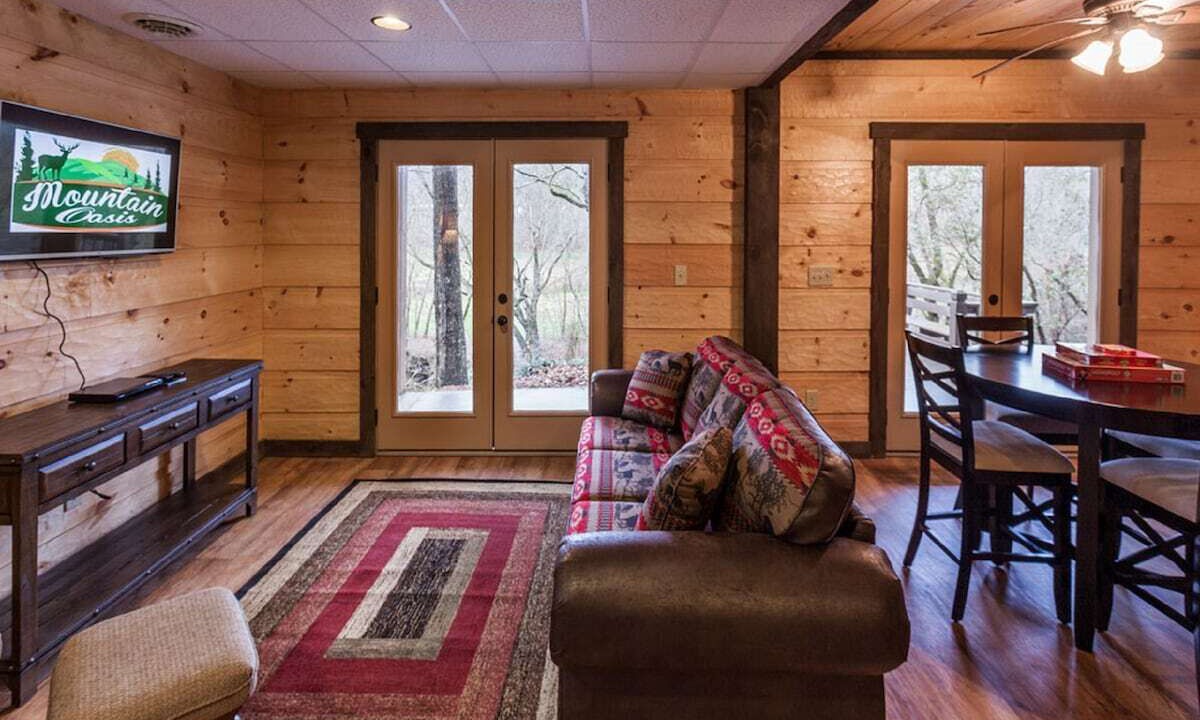 Photo of Livingroom in Ellijay