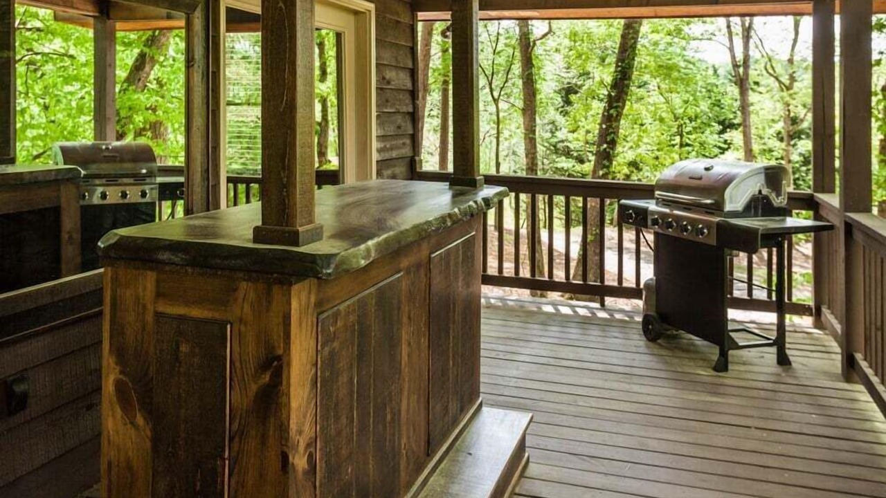Photo of Patio Balcony in Ellijay