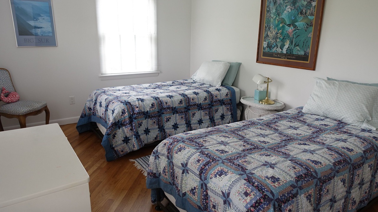 Photo of Bedroom in West of Town