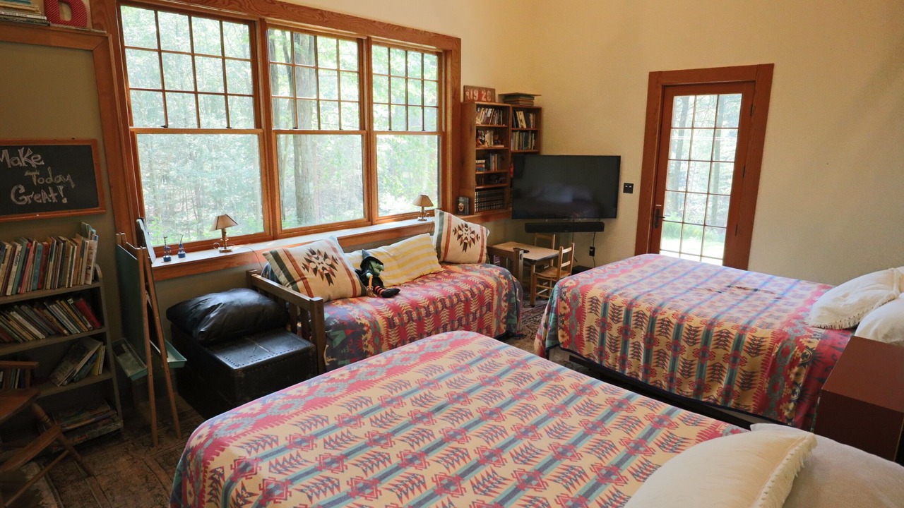 Photo of Bedroom in Eagles Mere