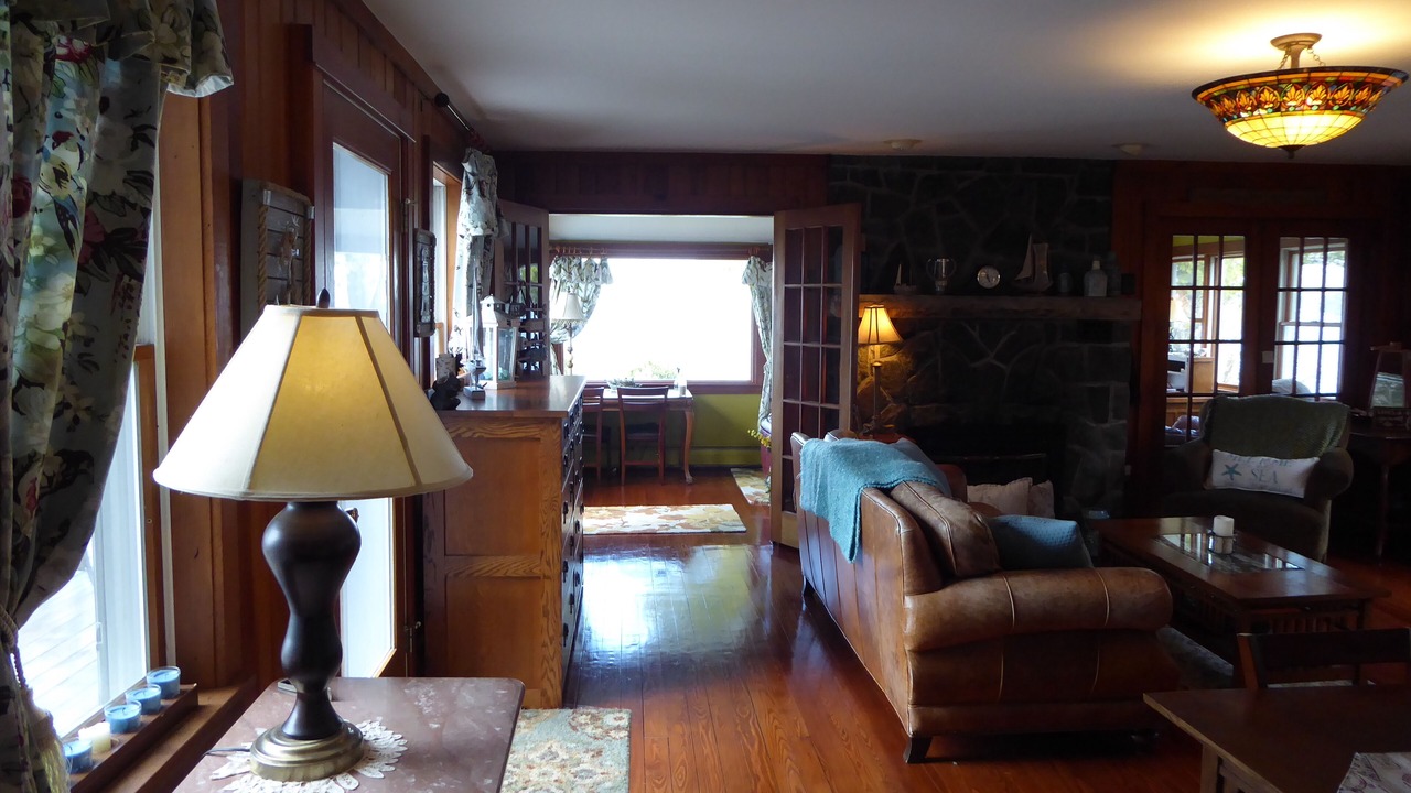 Photo of Bedroom in De Peyster