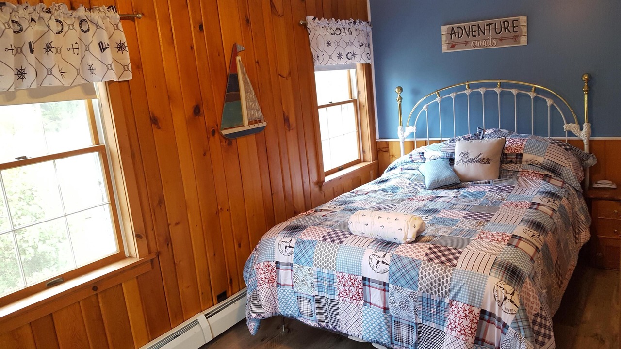 Photo of Others in De Peyster