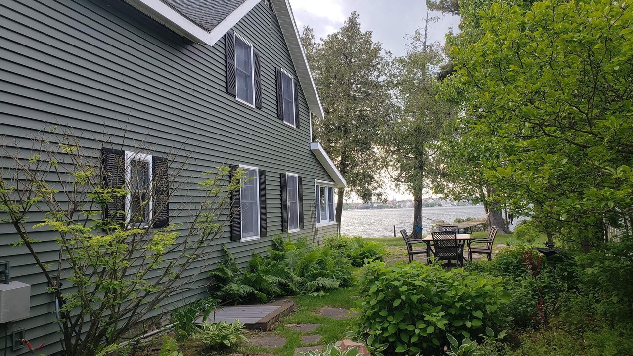 Photo of Outdoor in De Peyster