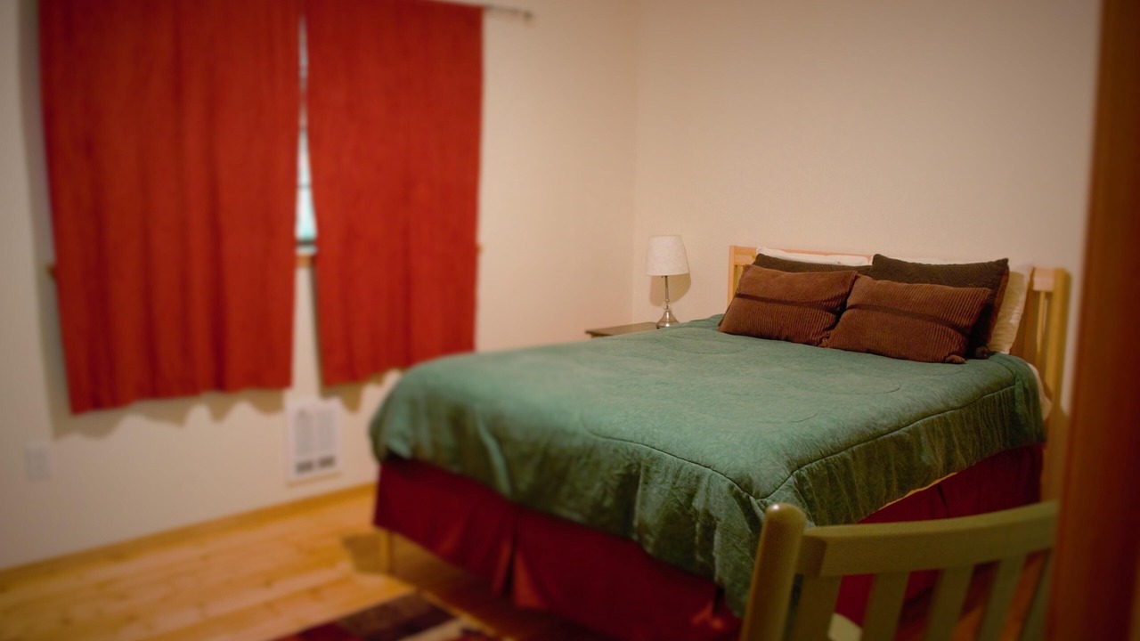 Photo of Bedroom in Glacier