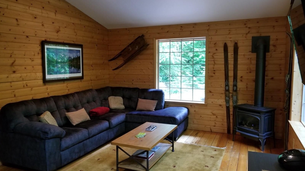 Photo of Livingroom in Glacier