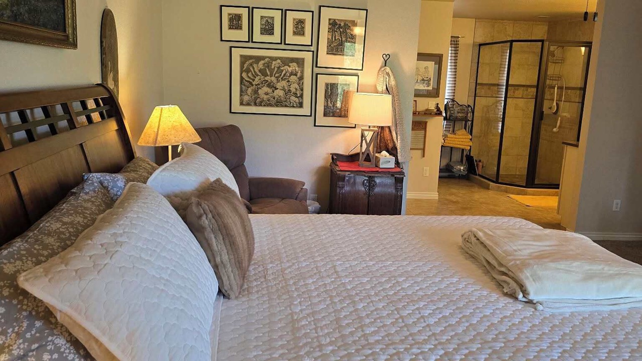 Photo of Bedroom in West Colorado Springs