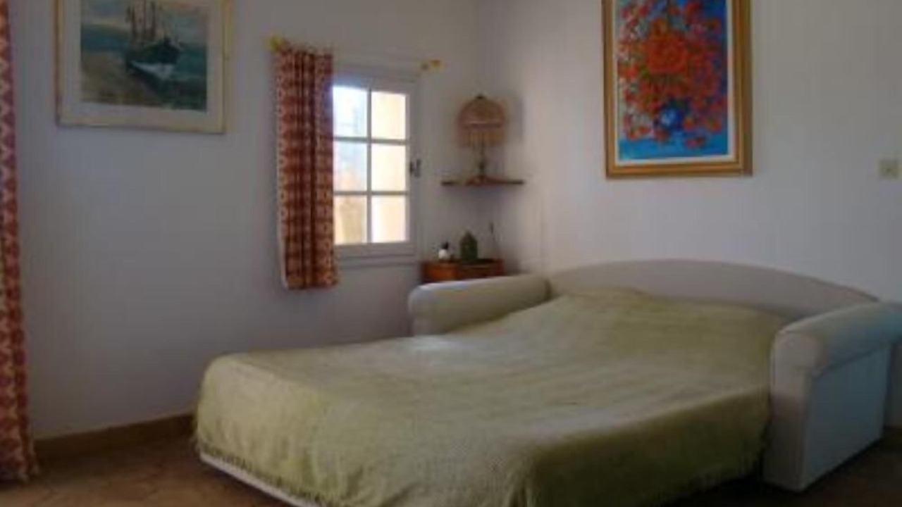 Photo of Others in Cabris