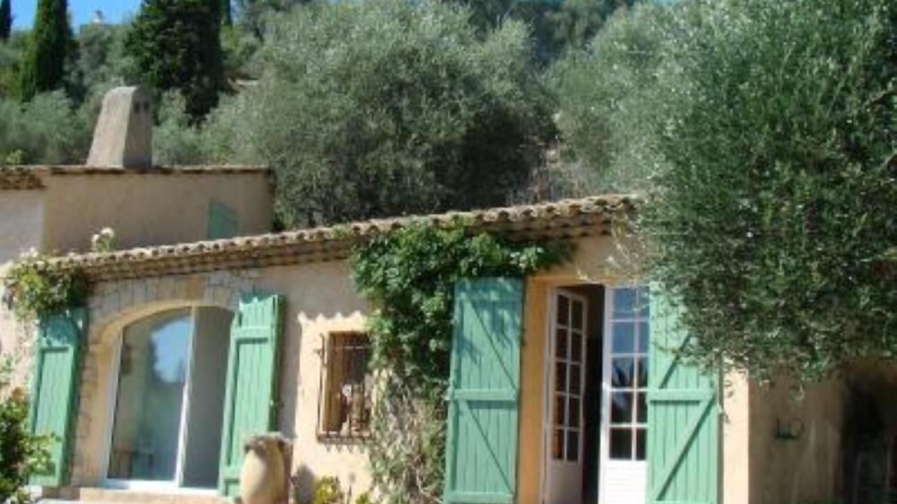 Photo of Others in Cabris