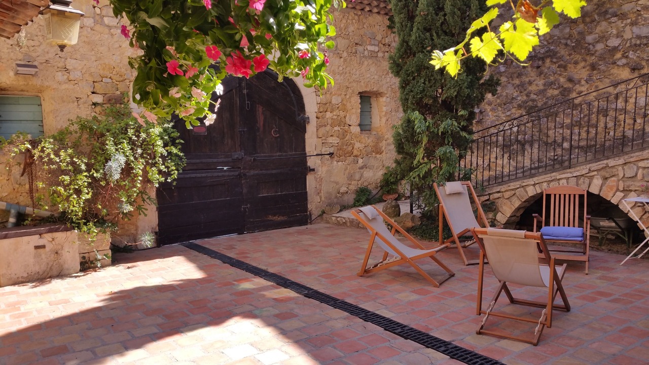 Photo of Patio Balcony in Lagorce
