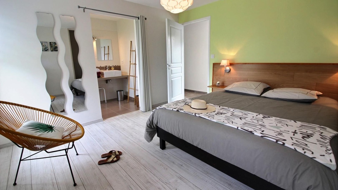 Photo of Bedroom in Penvenan