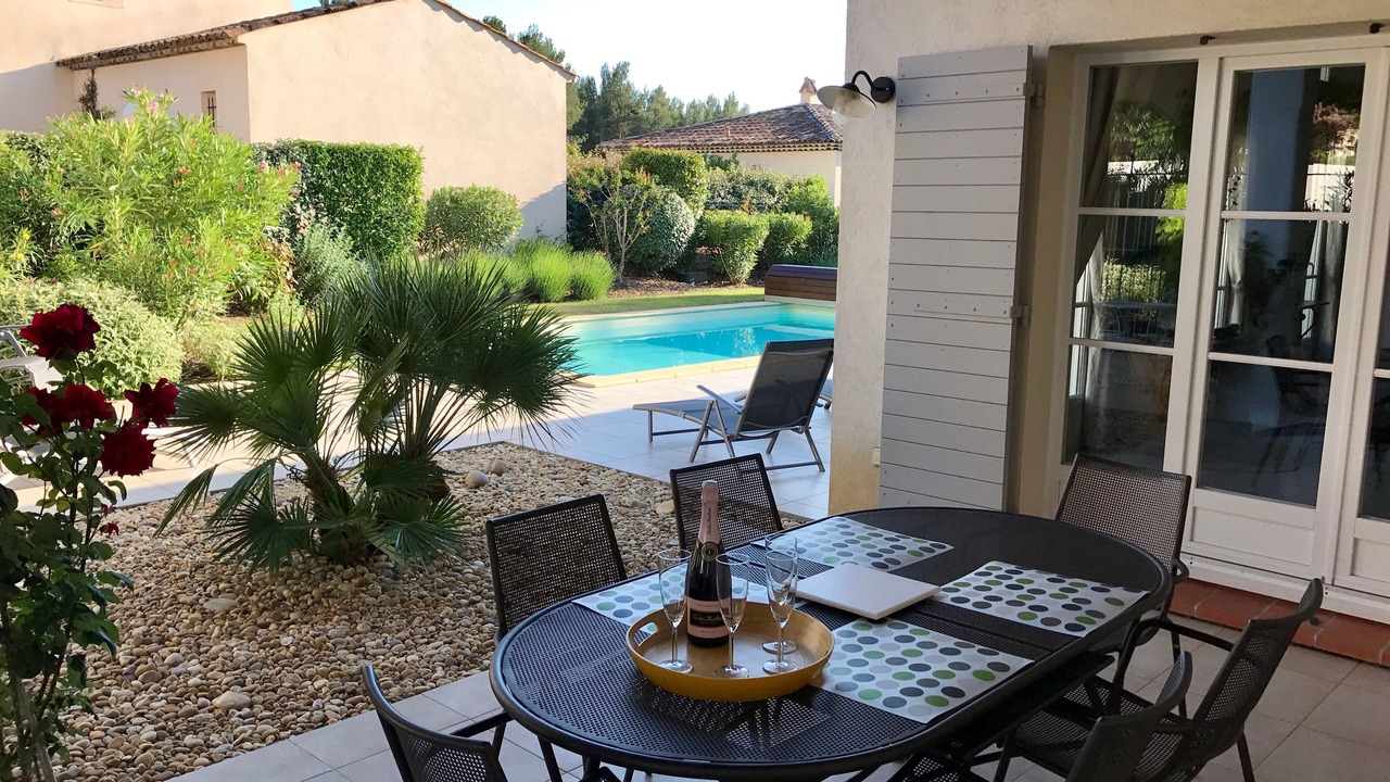 Photo of Outdoor in Pont Royal