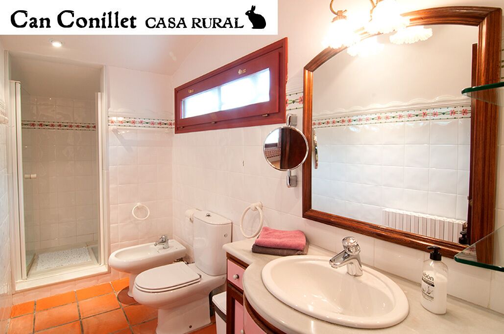 Photo of Bathroom in La Llacuna