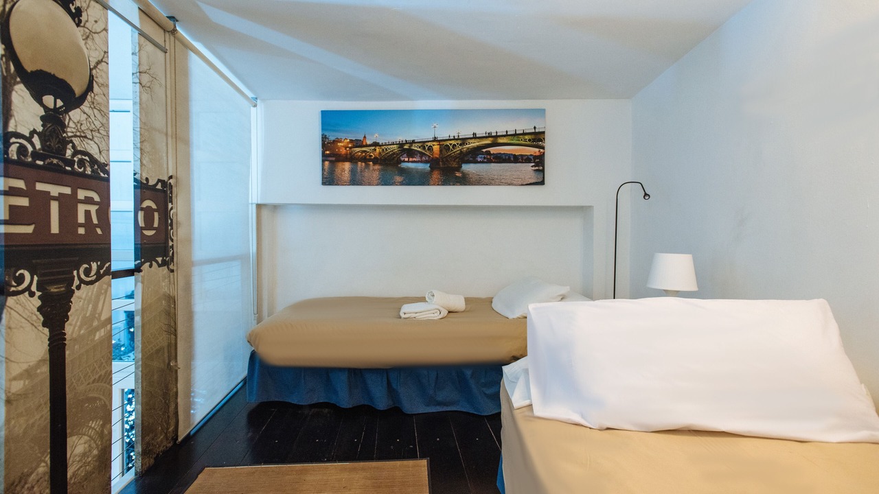 Photo of Bedroom in Alameda