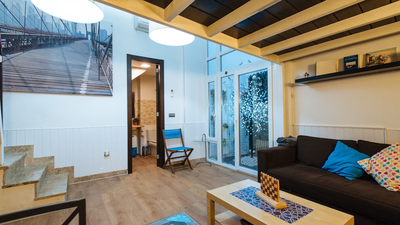 Photo of Livingroom in Alameda