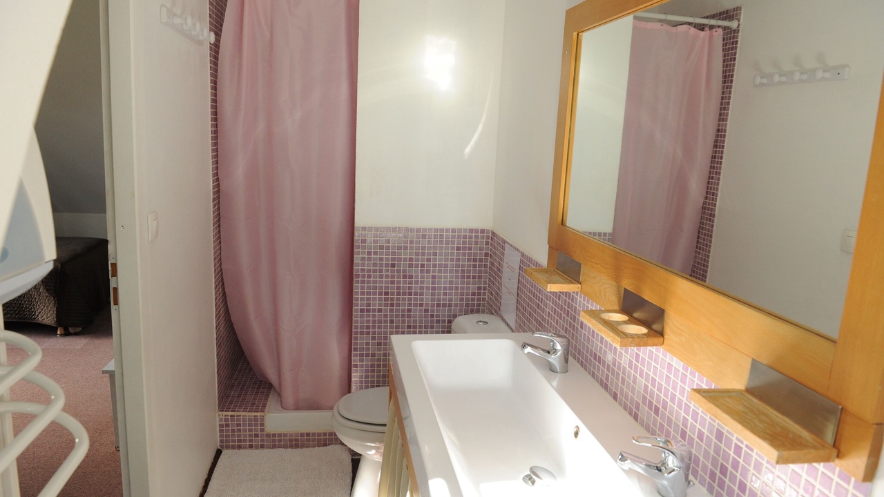 Photo of Bathroom in Gonneville-sur-Scie
