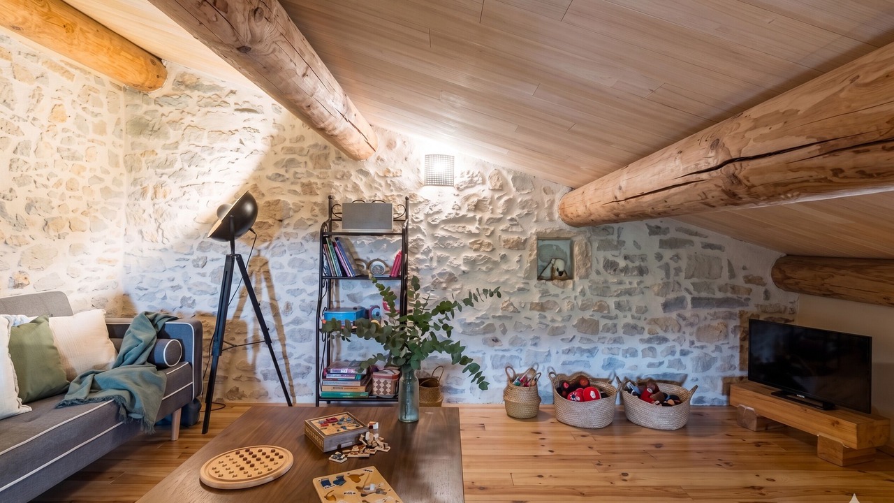 Photo of Livingroom in Saint-Andre-de-Cruzieres