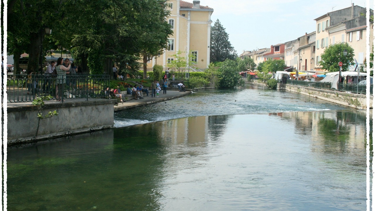 Photo of Others in Sablet