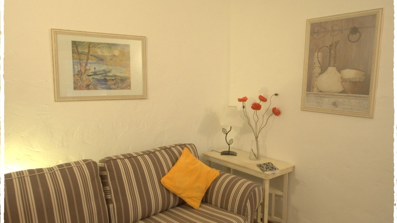 Photo of Others in Sablet