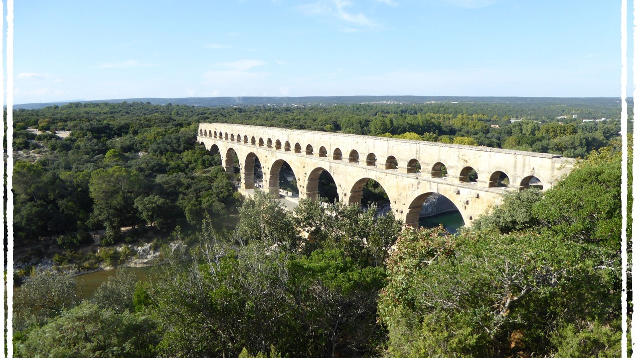 Photo of Others in Sablet